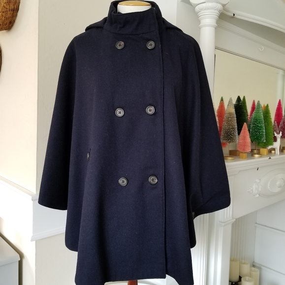 Banana Republic Jackets & Blazers - Banana Republic Poncho/Cape Coat